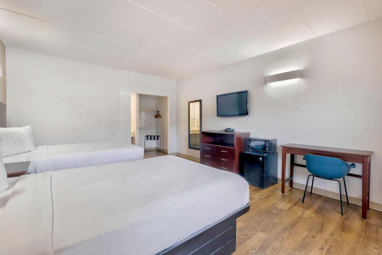 Motel 6-Falls Church, Va - Arlington Boulevard المظهر الخارجي الصورة