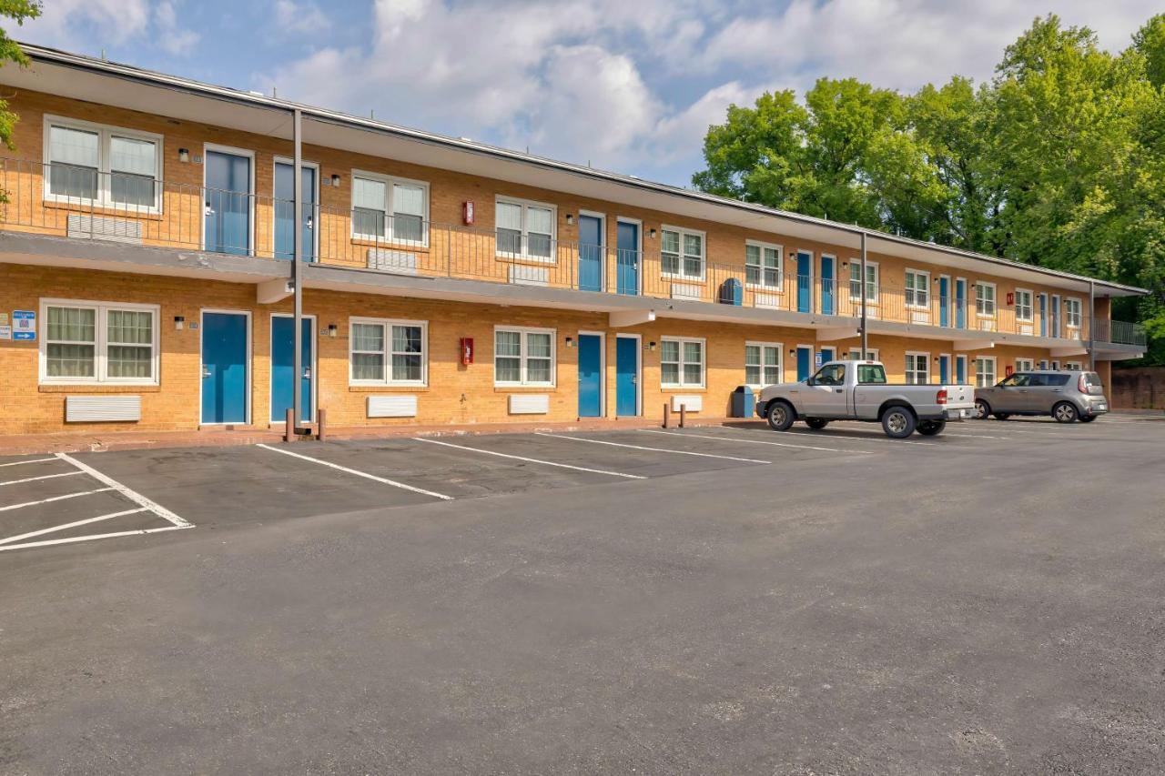Motel 6-Falls Church, Va - Arlington Boulevard المظهر الخارجي الصورة