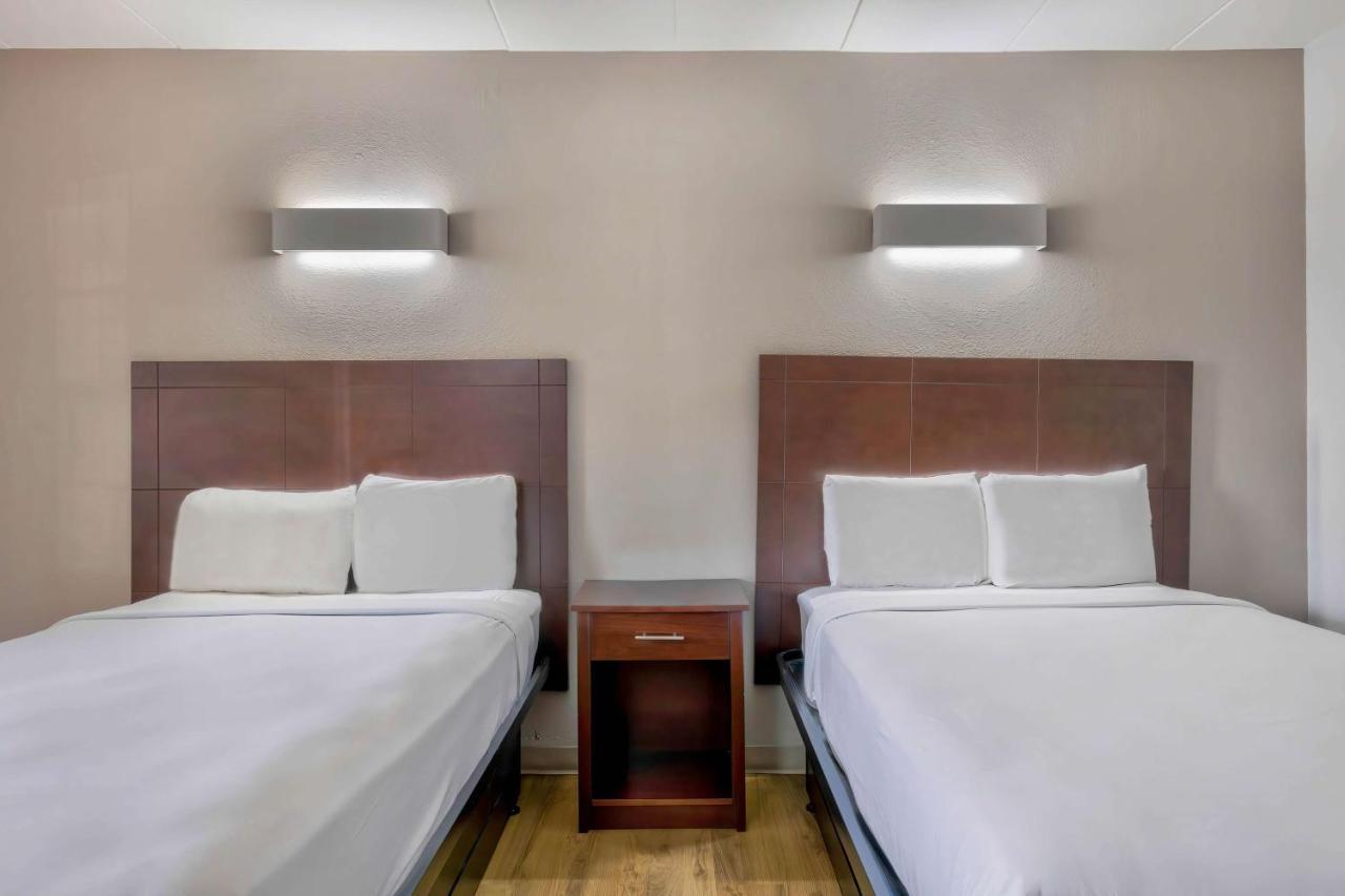 Motel 6-Falls Church, Va - Arlington Boulevard المظهر الخارجي الصورة